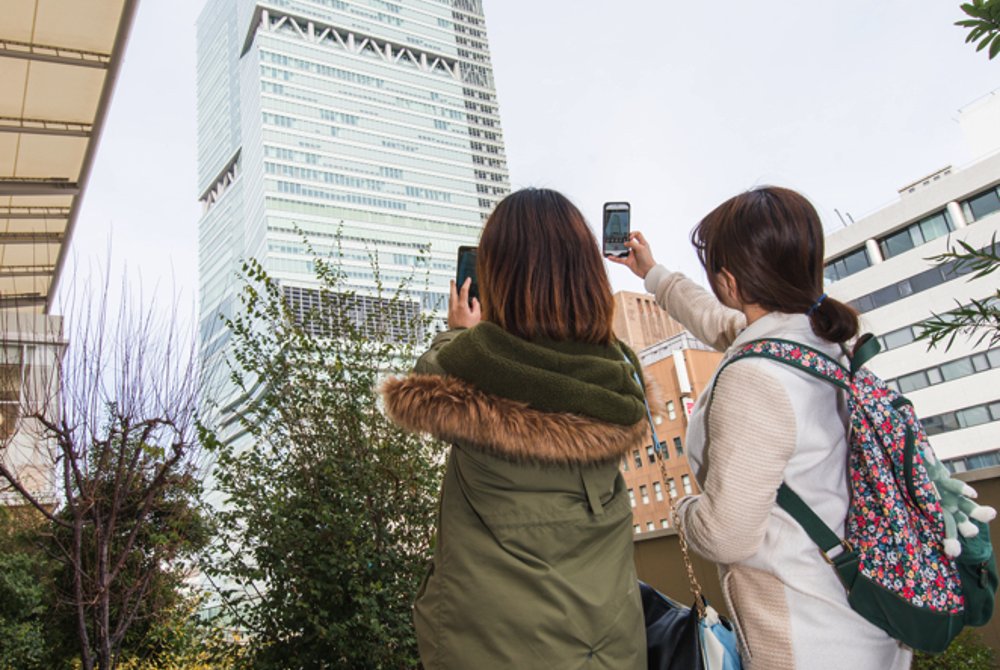 15 minutes walk to Abeno Harukas